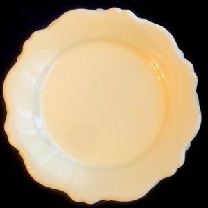 Southern Living at Home  Set of 2 Luncheon Plates in Butter EUC